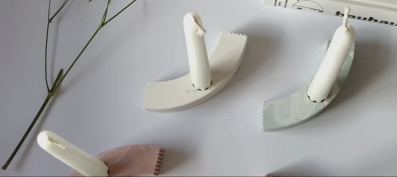 Candeliere curvo – Bianco